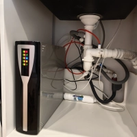 Filtr wody RO Pad instalacja w szafce kuchennej